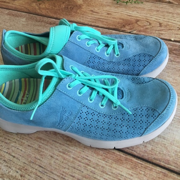 dansko elise oxford sneaker